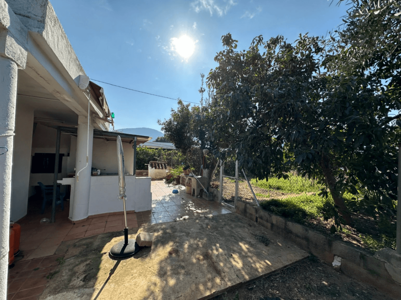 Maison de campagne avec 2 logements et vue sur la mer à Pego