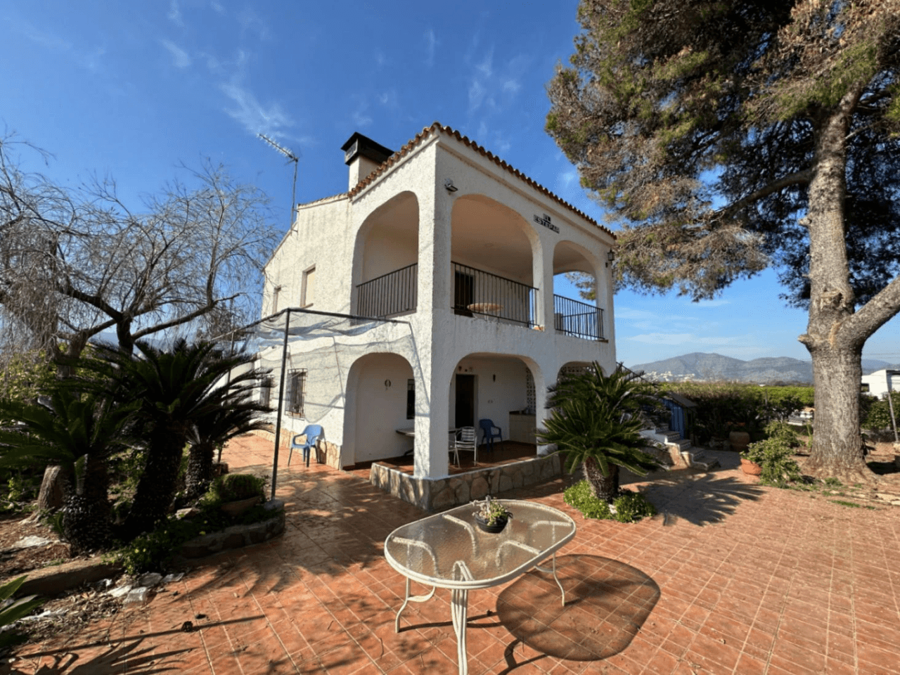 Maison de campagne avec 2 logements et vue sur la mer à Pego