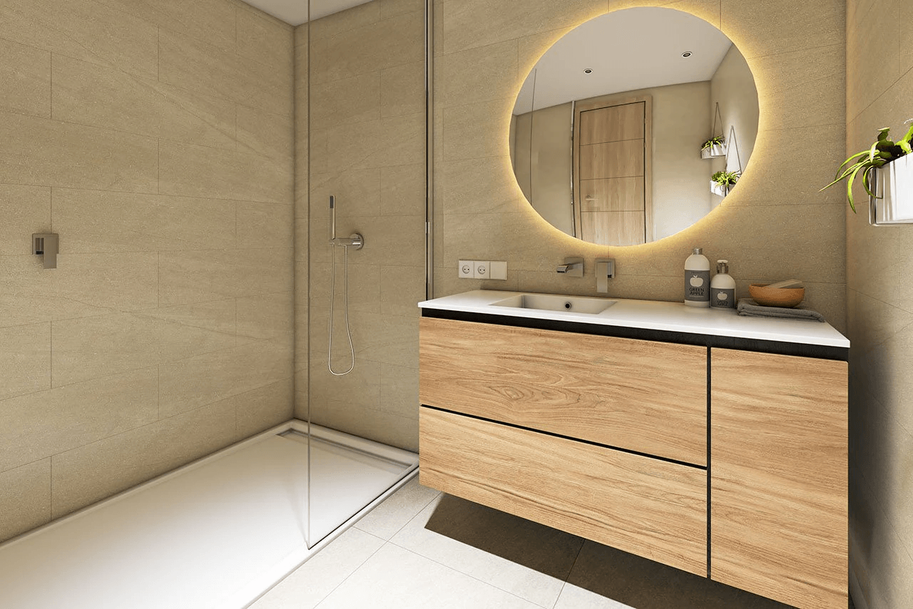 Appartements avec 3 chambres, 2 salles de bain, air conditionné, piscine communautaire et parking à seulement 100 m de la mer
