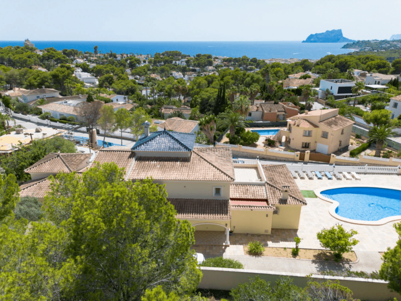 Große elegante Villa mit Meerblick zu verkaufen in Moraira