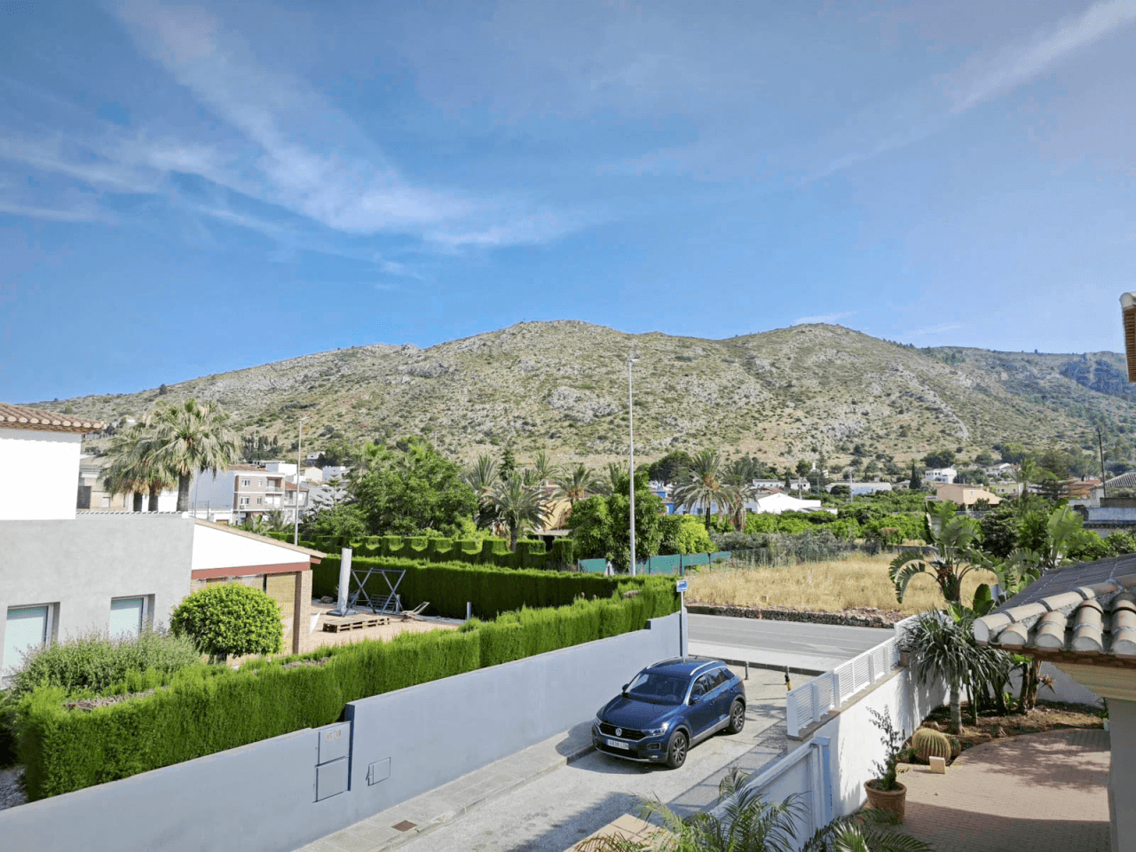 Villa de 270 m2 avec piscine à vendre à Pedreguer, quartier résidentiel à deux pas du centre