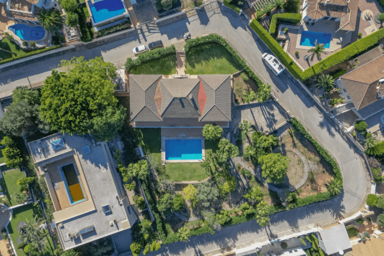 Villa exclusive avec vue dégagée sur la mer, la montagne et le château de Dénia.