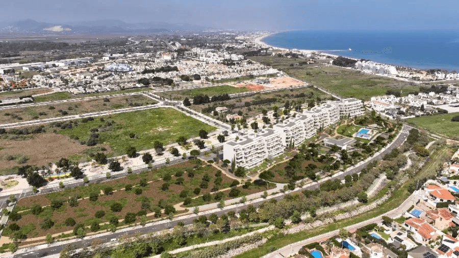 Appartement neuf avec 2 chambres à 200 m de la plage