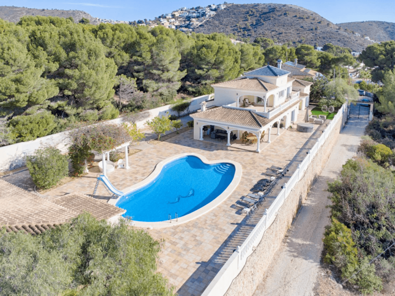 Große elegante Villa mit Meerblick zu verkaufen in Moraira
