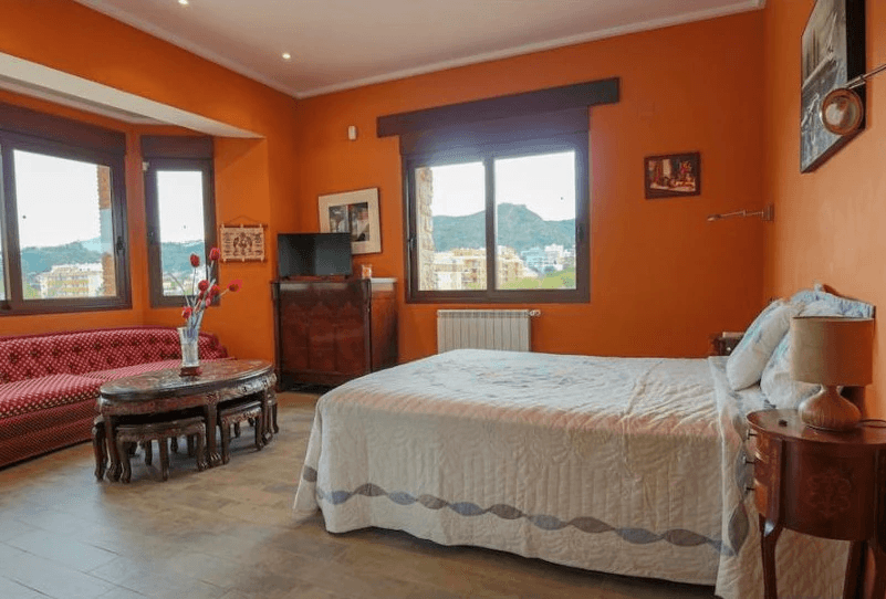 Luxuriöse Villa in einer privilegierten Gegend