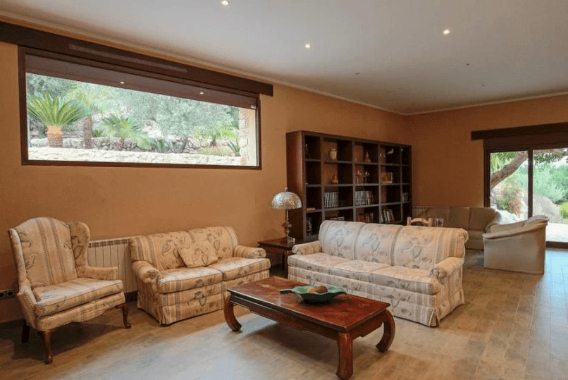 Luxuriöse Villa in einer privilegierten Gegend