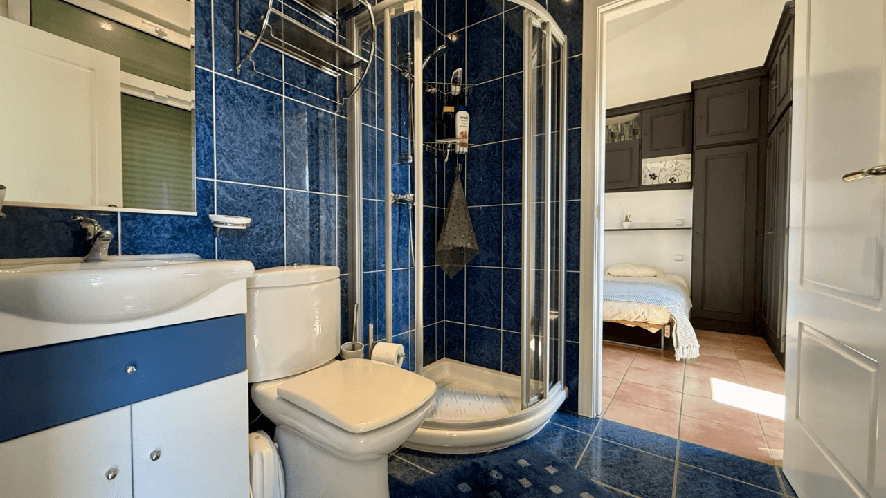 Sehr aussergewöhnliche Luxus Villa auf großem Grundstück in Els Poblets