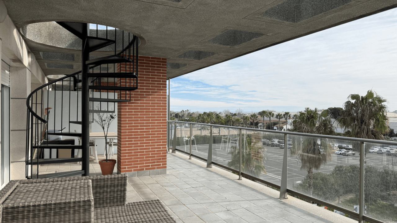 Exklusives Penthouse in Oliva Nova – mediterraner Lifestyle mit internationalem Flair