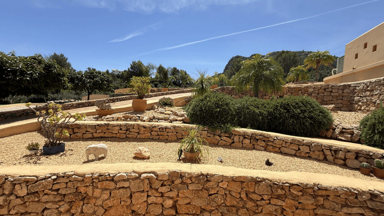 Eine Oase der Ruhe. Traumhaftes Fincaanwesen mit großem Grundstück und 100% Privatsphäre nahe Denia, Oliva, Javea.