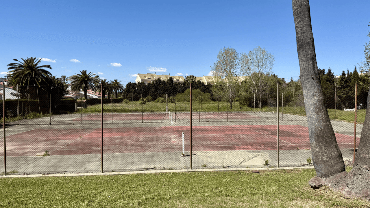 EXCLUSIV: Sehr gepflegtes Reihenhaus mit 3 Schlafzimmern in der beliebten Ferienanlage El Palmar mit großer Poollandschaft