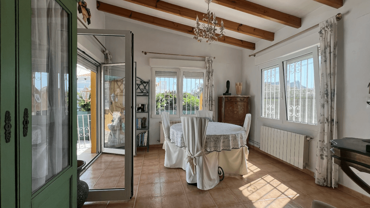 Villa à quelques minutes de la mer à Els Poblets