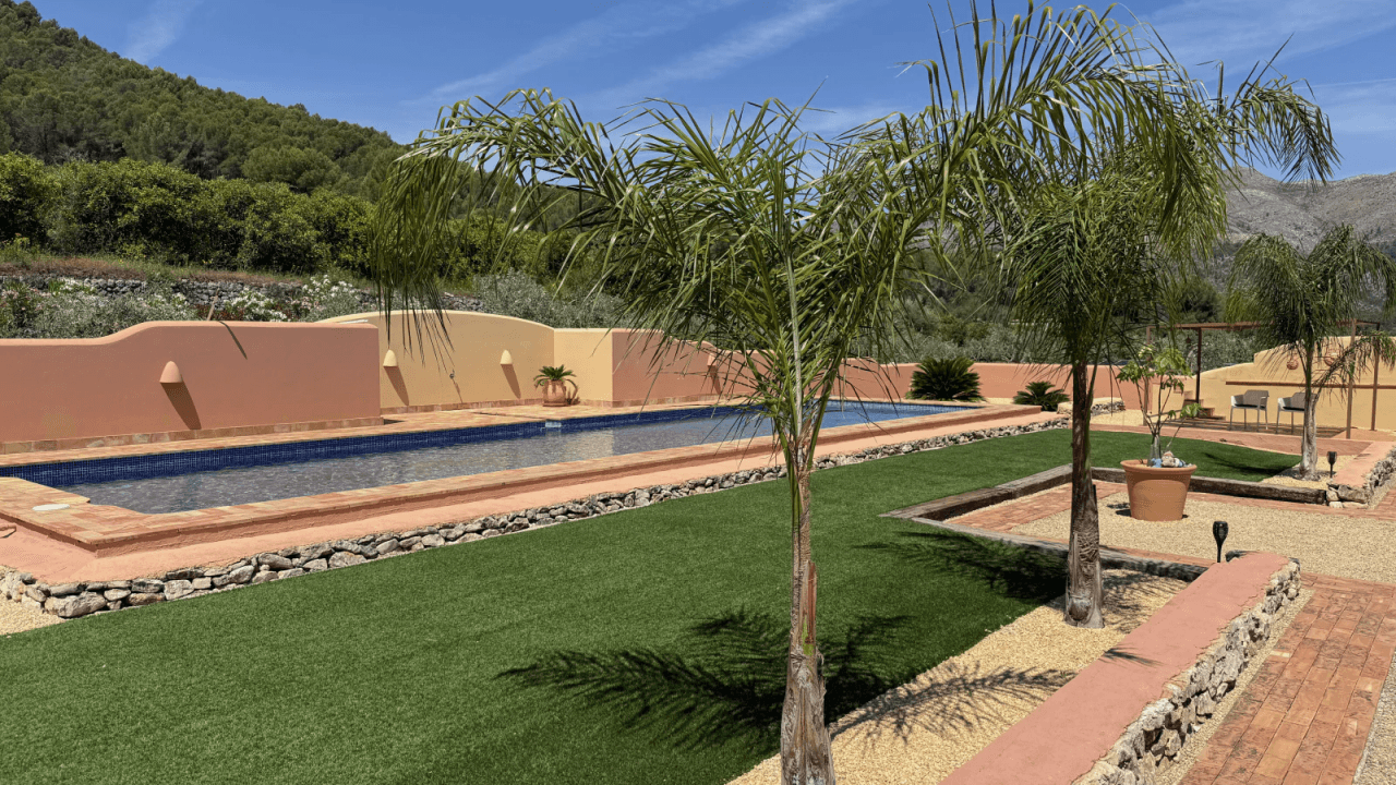 Eine Oase der Ruhe. Traumhaftes Fincaanwesen mit großem Grundstück und 100% Privatsphäre nahe Denia, Oliva, Javea.