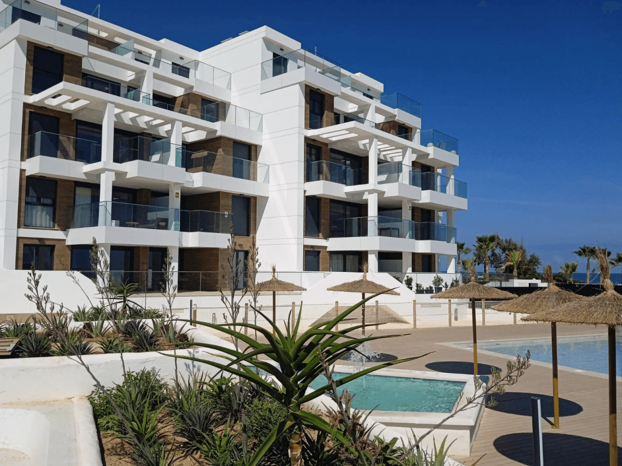 Apartments - Flats en venta en Denia