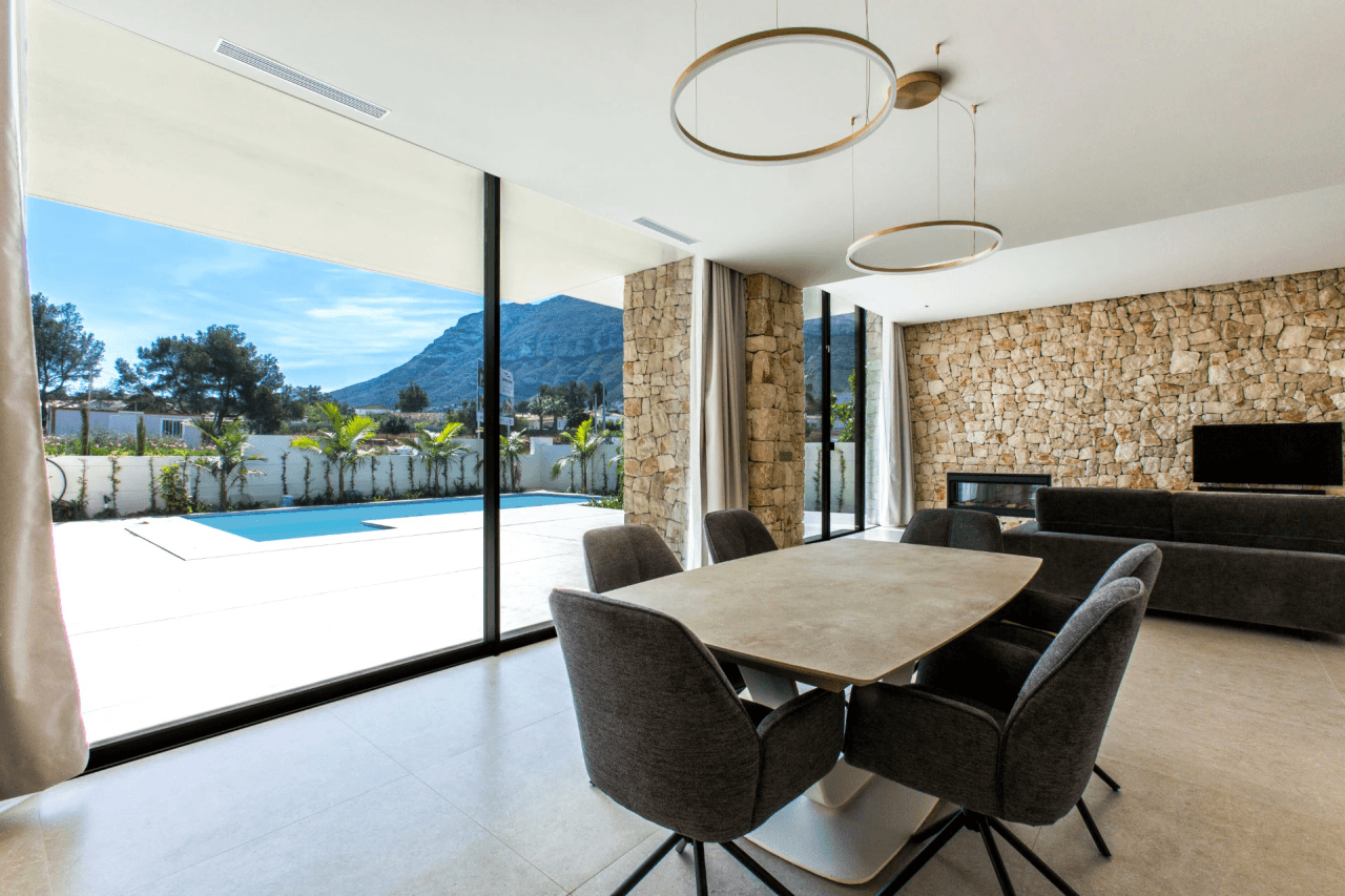 Villas en venta en Denia