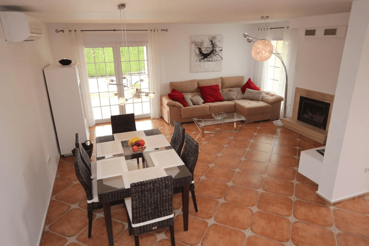Spectacular and well-maintained Villa ''Segaria'' in Els Poblets