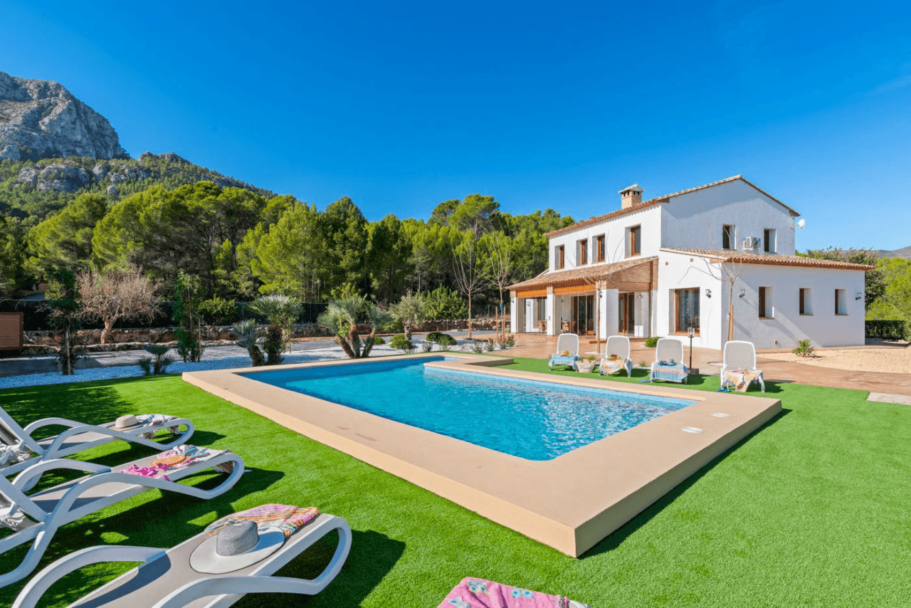 Belle finca avec vue sur la mer à vendre à Calpe