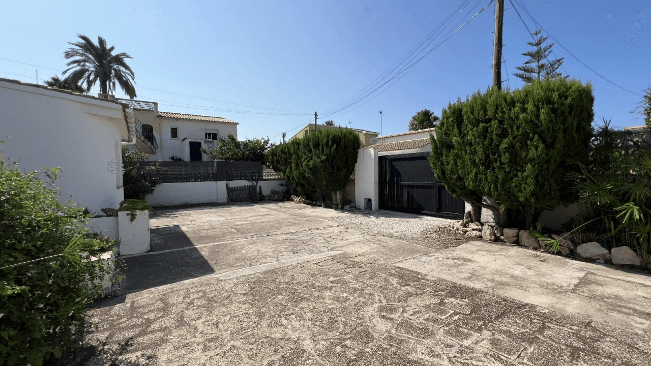 Cozy villa ''Casa Papá'' just a few minutes from the sea in Els Poblets