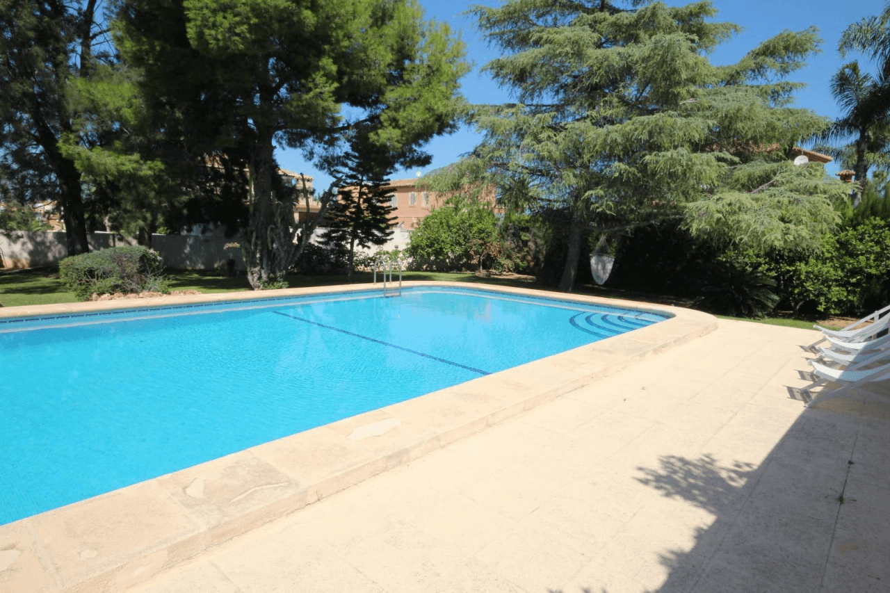Lovely House, very quiet area in Ondara with 4 bedrooms