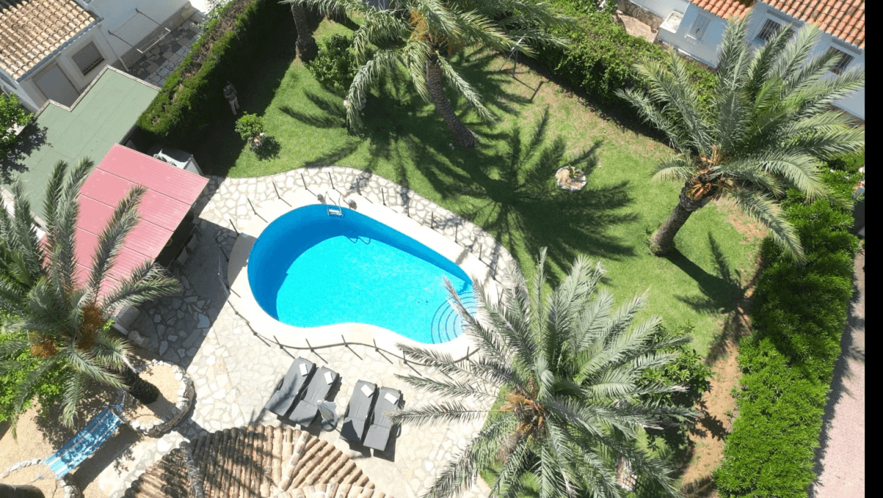 Charming Villa "Frida" in Els Poblets