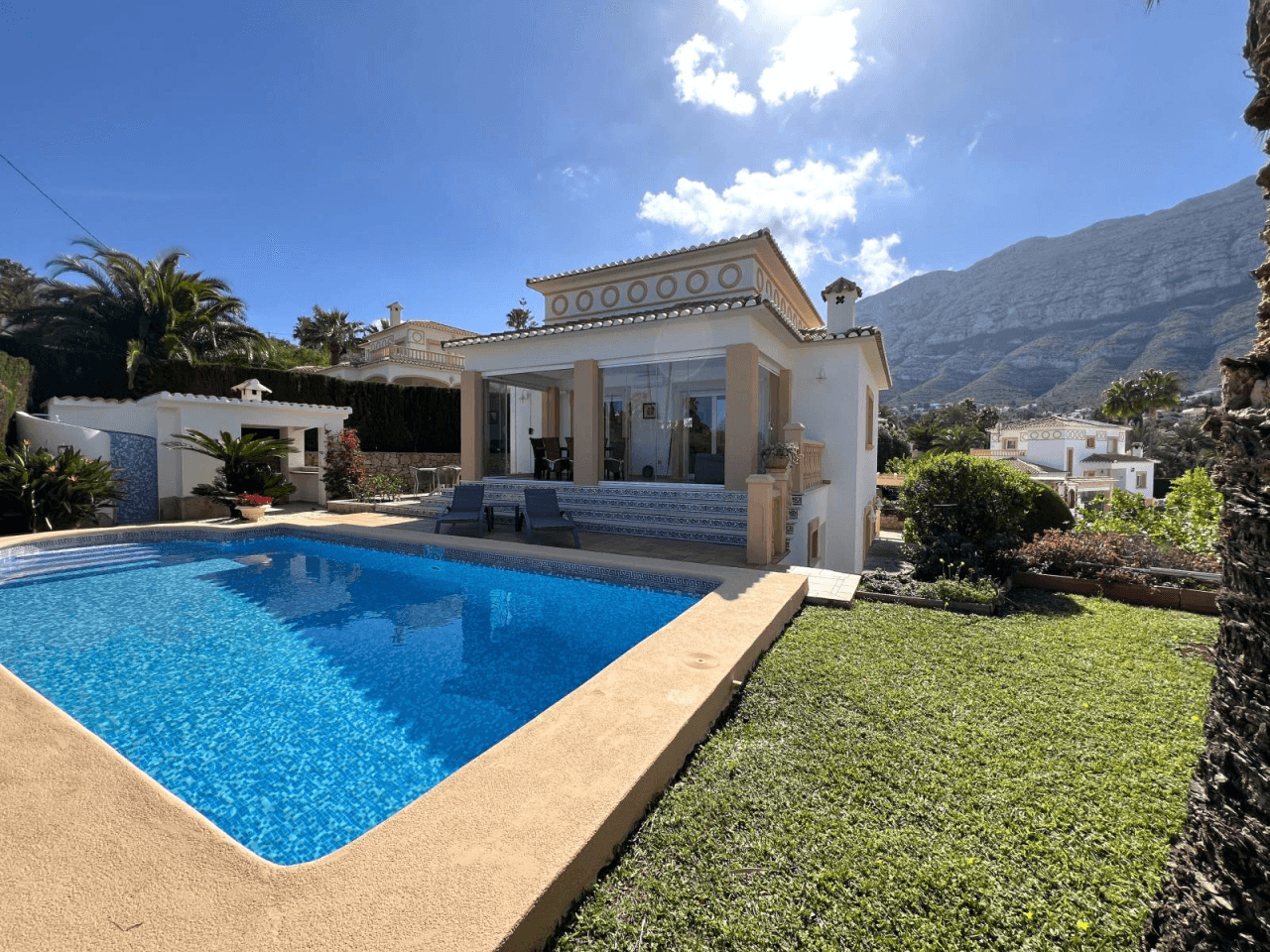 Rental. Chalet/Villa in Denia