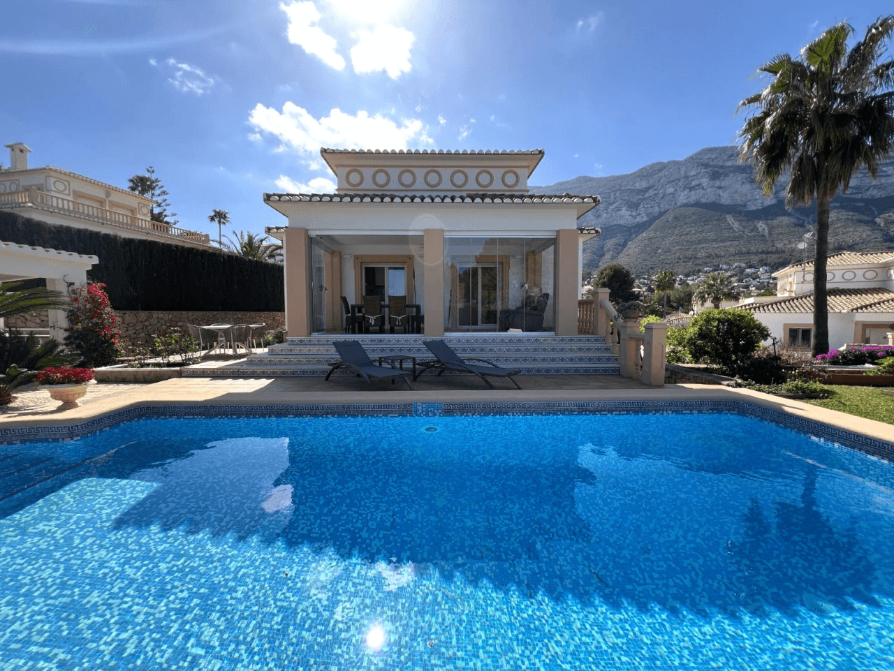 Rental. Chalet/Villa in Denia