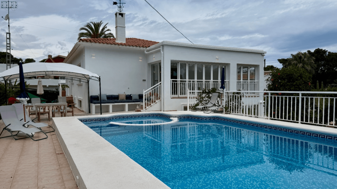 T-0326, Ofiuco, Mediterranean-style villa
