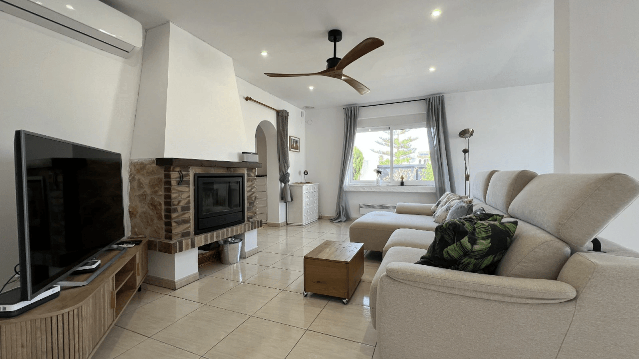Cozy villa ''Casa Papá'' just a few minutes from the sea in Els Poblets