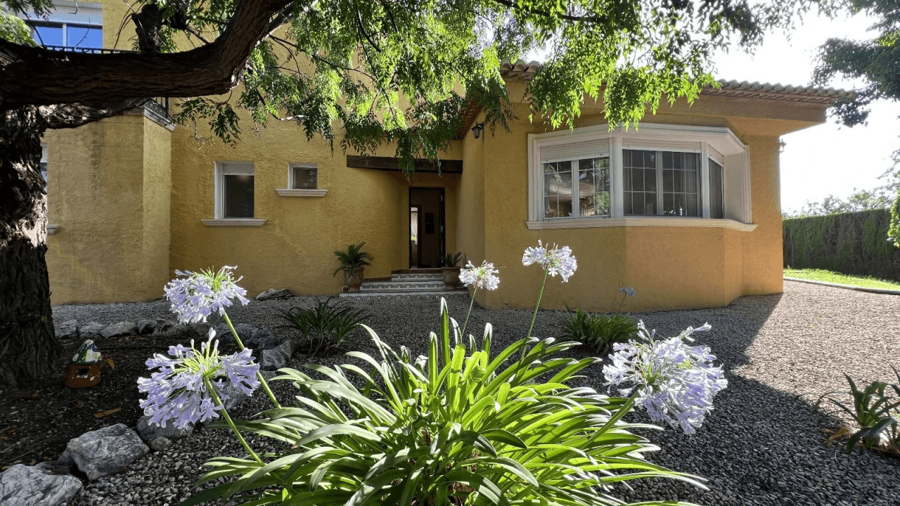 Spacious and beatiful villa "Calvari" in Beniarbeig