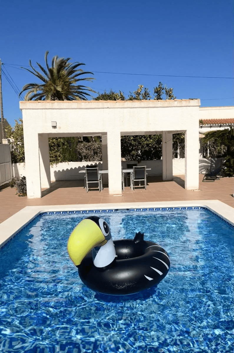 Beautiful and carefully maintained Villa ''Jennissen'' with pool in Els Poblets