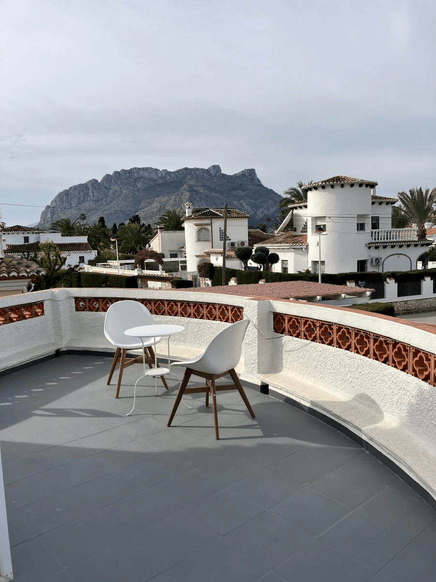 Beautiful and carefully maintained Villa ''Jennissen'' with pool in Els Poblets