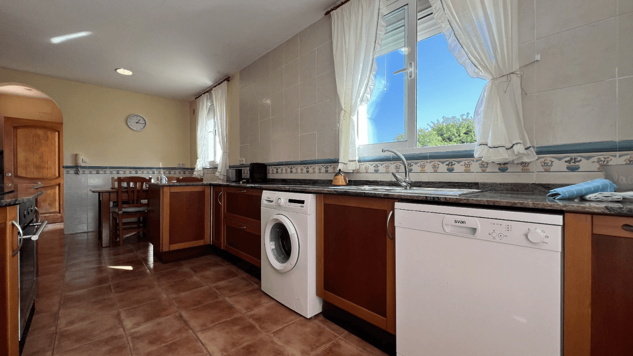 Spacious and beatiful villa "Calvari" in Beniarbeig