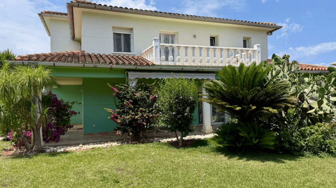 Cozy Casa Rosa, just 10 minutes from the sea.