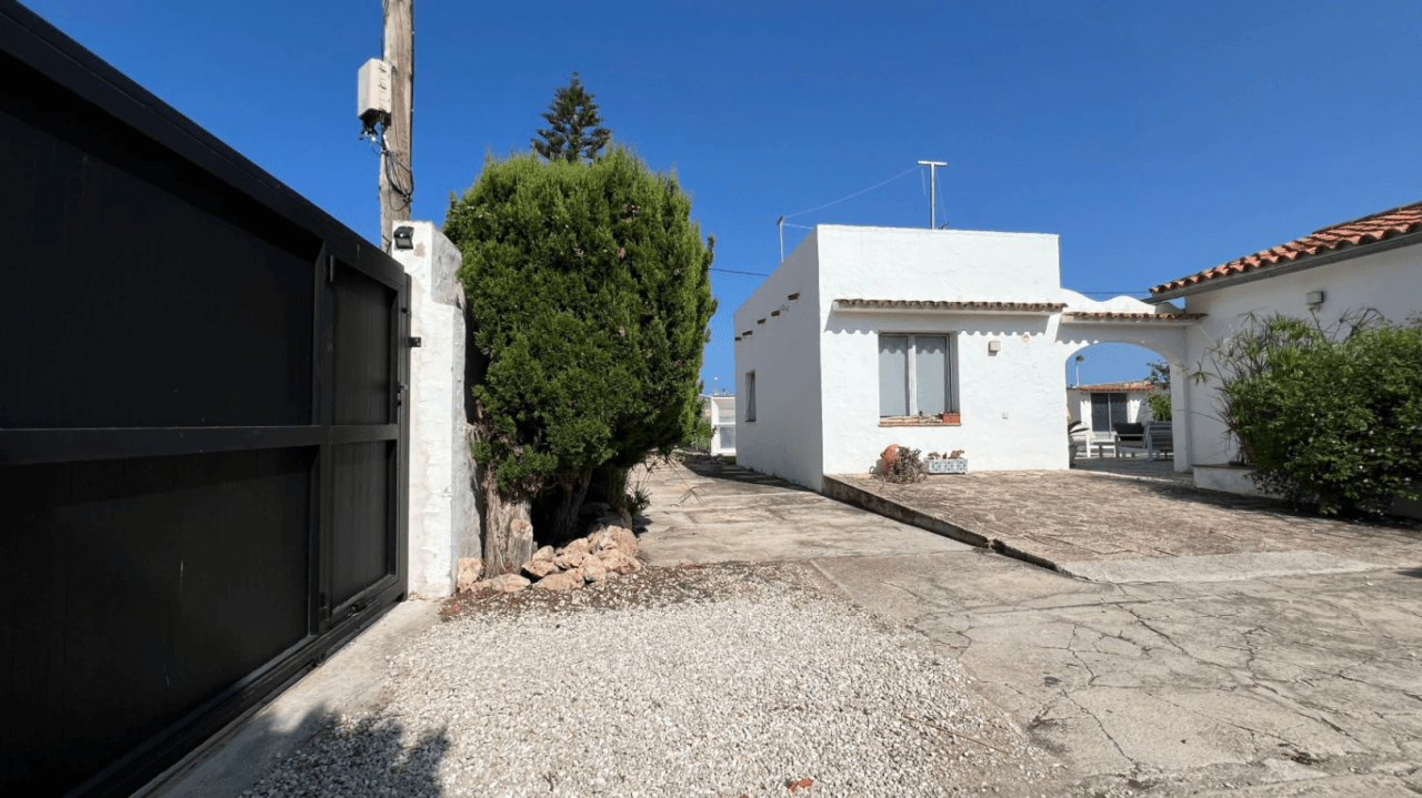 Cozy villa ''Casa Papá'' just a few minutes from the sea in Els Poblets