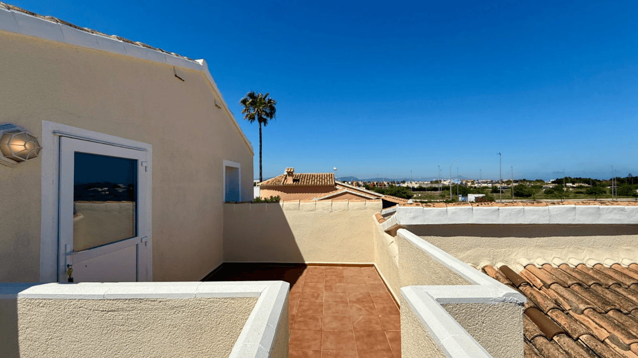 T-0126, beautiful private Villa with 3 bedrooms