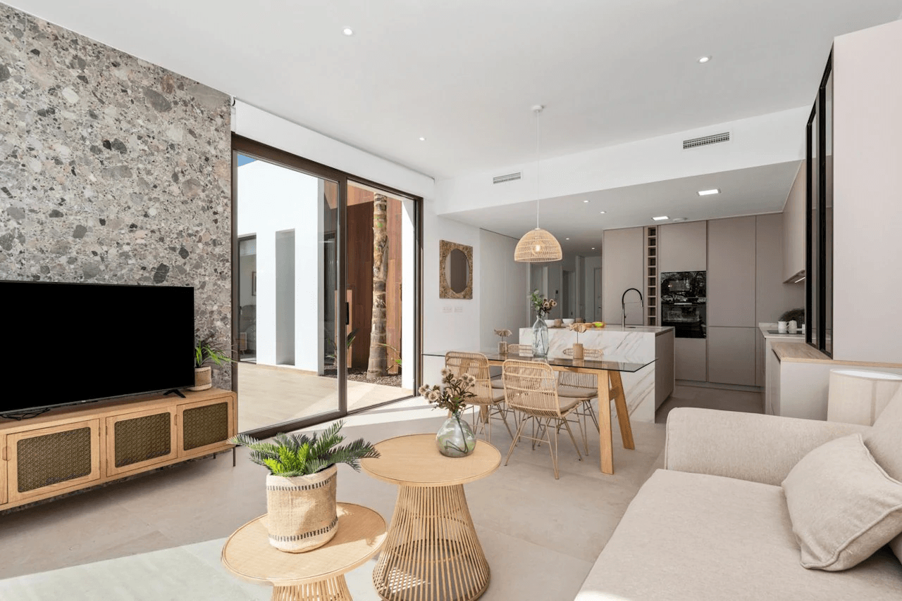 Villen mit 3 Schlafzimmern, 2 Bädern, optionaler Dachterrasse, Kfz-Stellplatz und Privatpool in der Golfanlage La Serena Golf