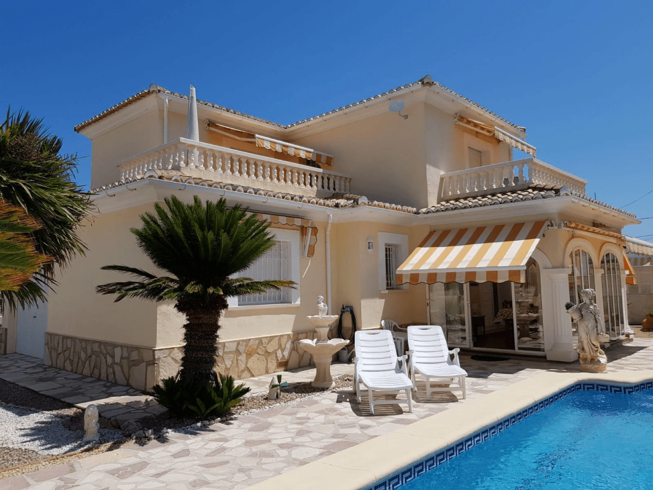 Beautiful Villa ''Casa Katta'' with pool, only 300m from the beach