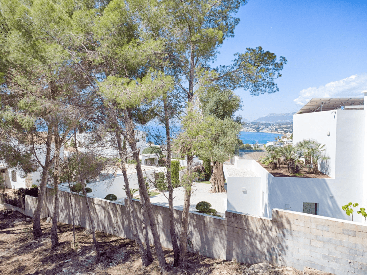 BAUGRUNDSTÜCK(E) MIT MEERBLICK IN EL PORTET, MORAIRA