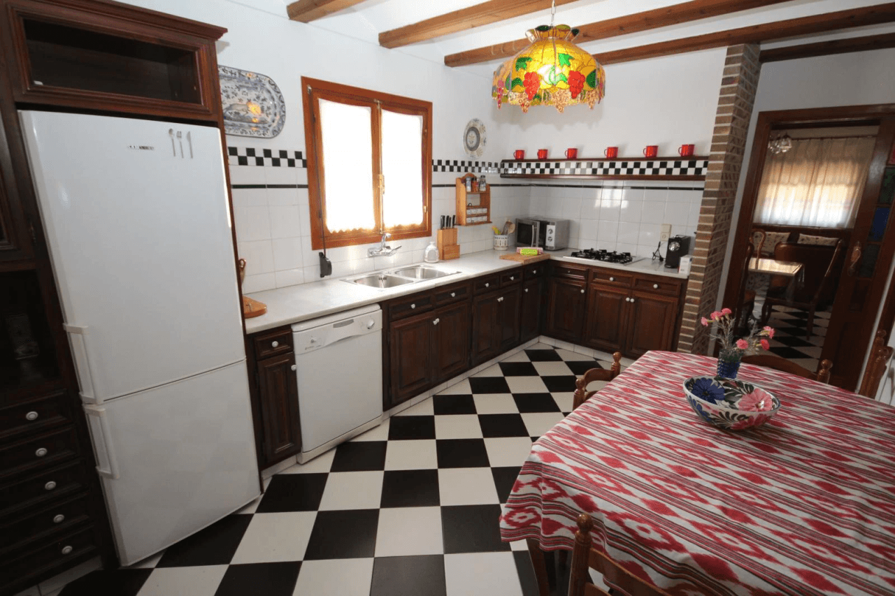 Lovely House, very quiet area in Ondara with 4 bedrooms