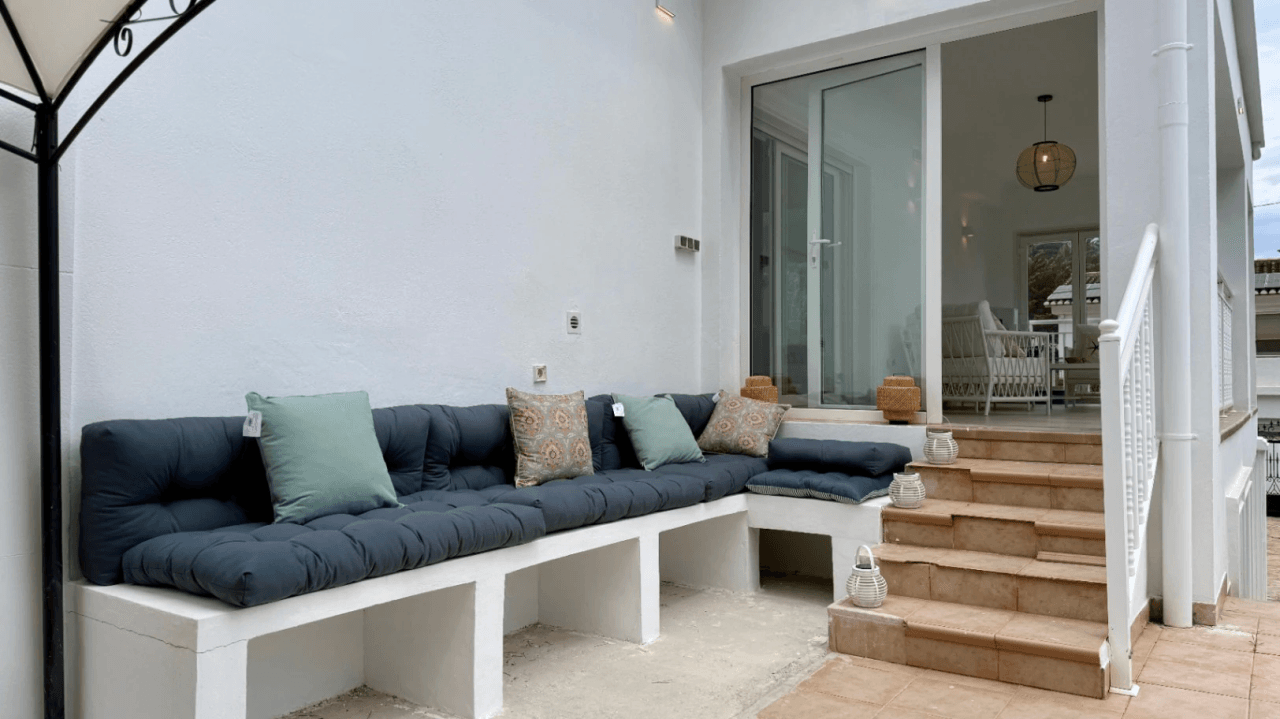 T-0326, Ofiuco, Mediterranean-style villa