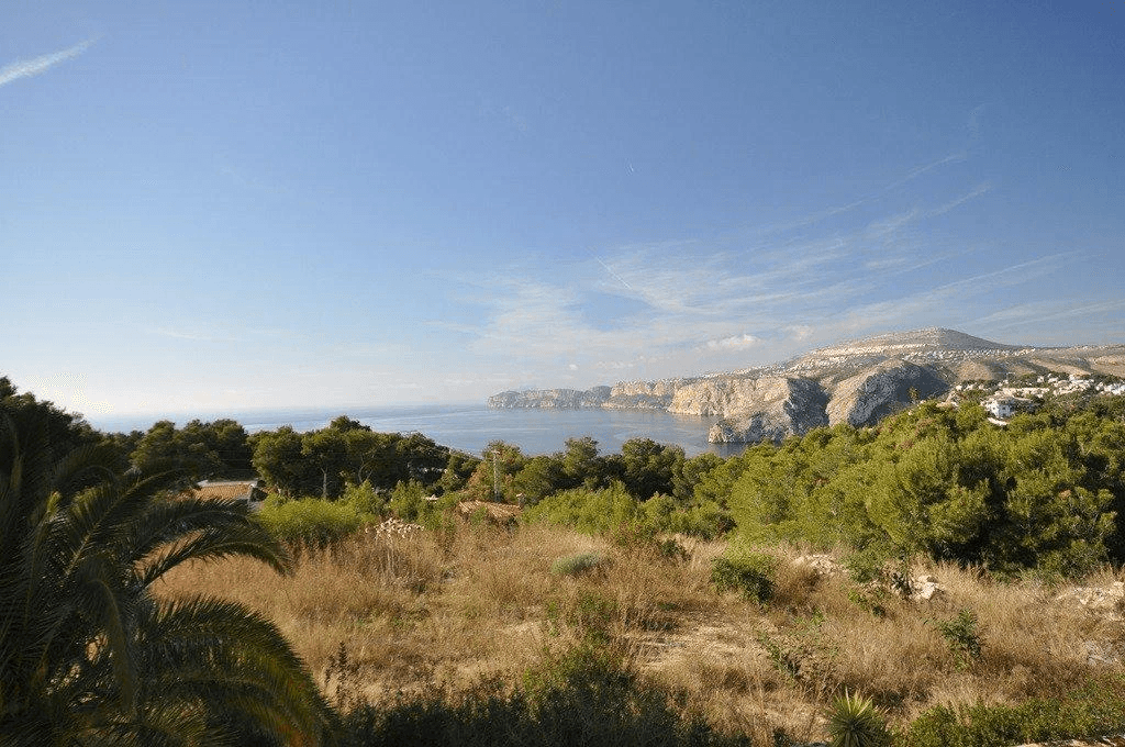 EINZIGARTIGES GRUNDSTÜCK MIT MEERBLICK IN JAVEA.