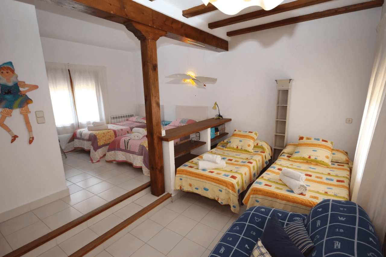 Lovely House, very quiet area in Ondara with 4 bedrooms
