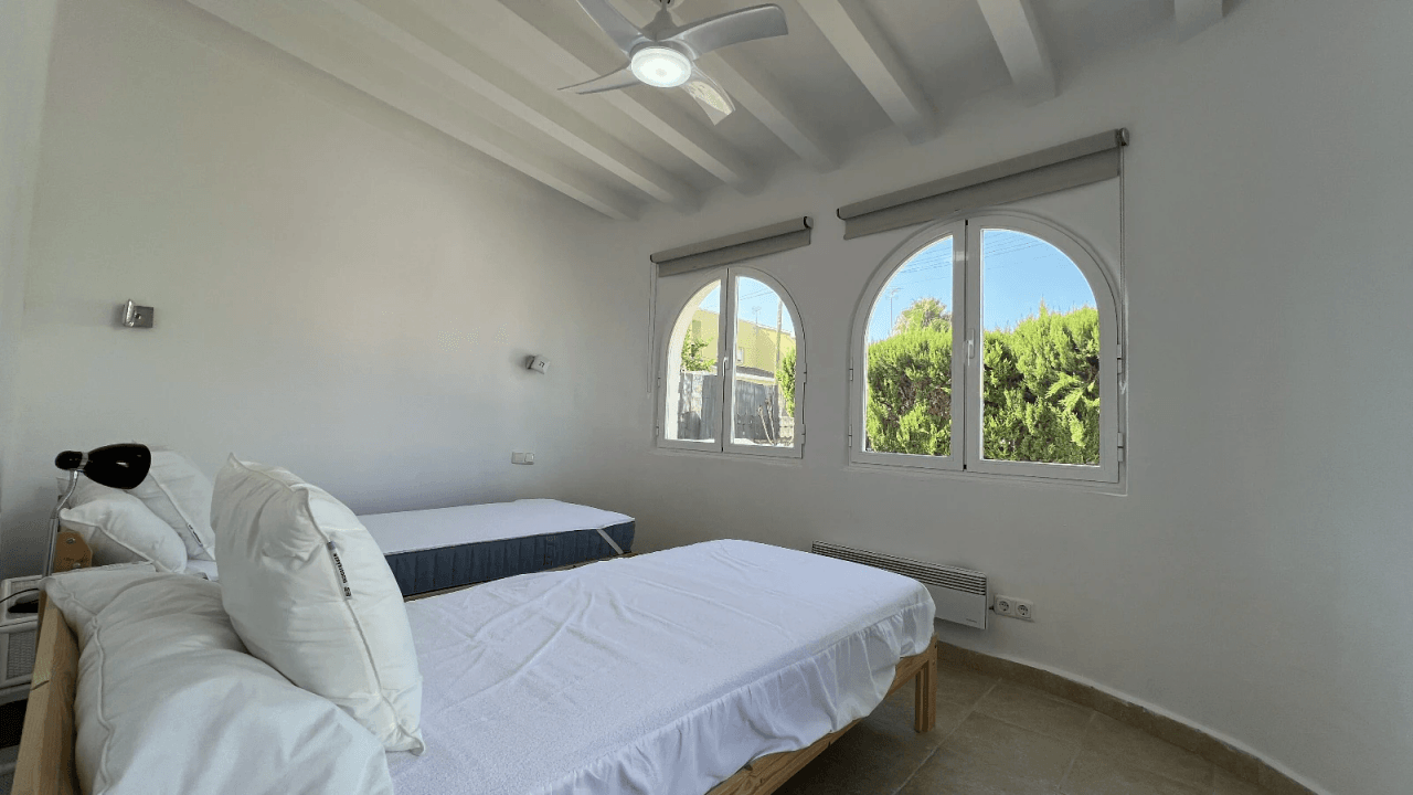 Cozy villa ''Casa Papá'' just a few minutes from the sea in Els Poblets