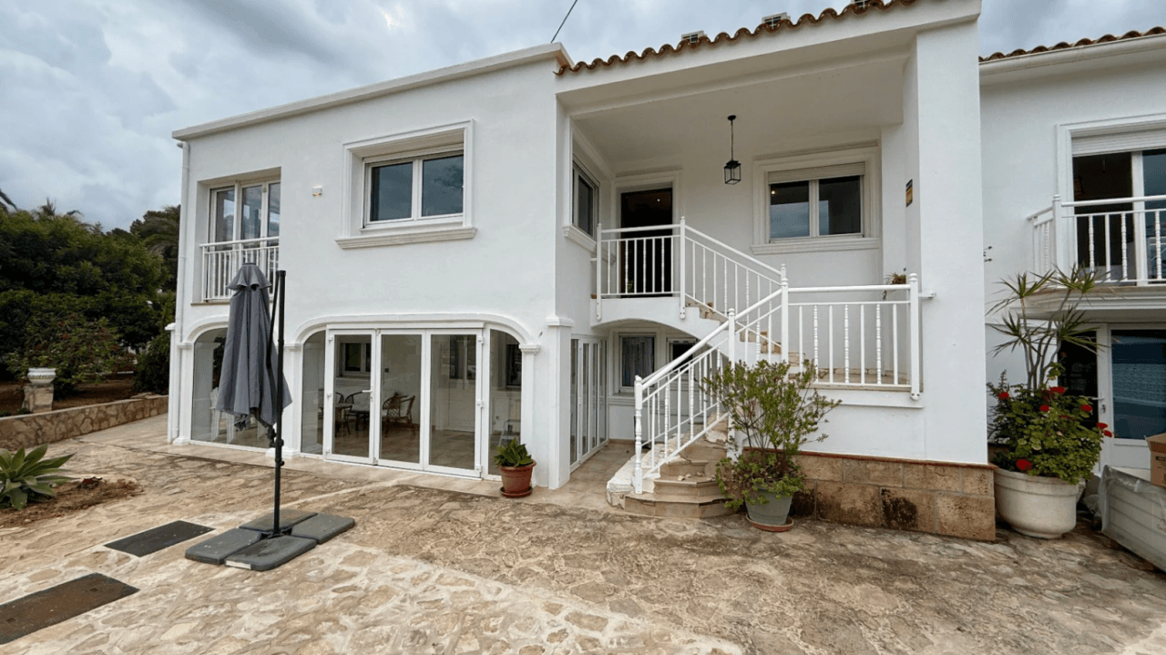 T-0326, Ofiuco, Mediterranean-style villa