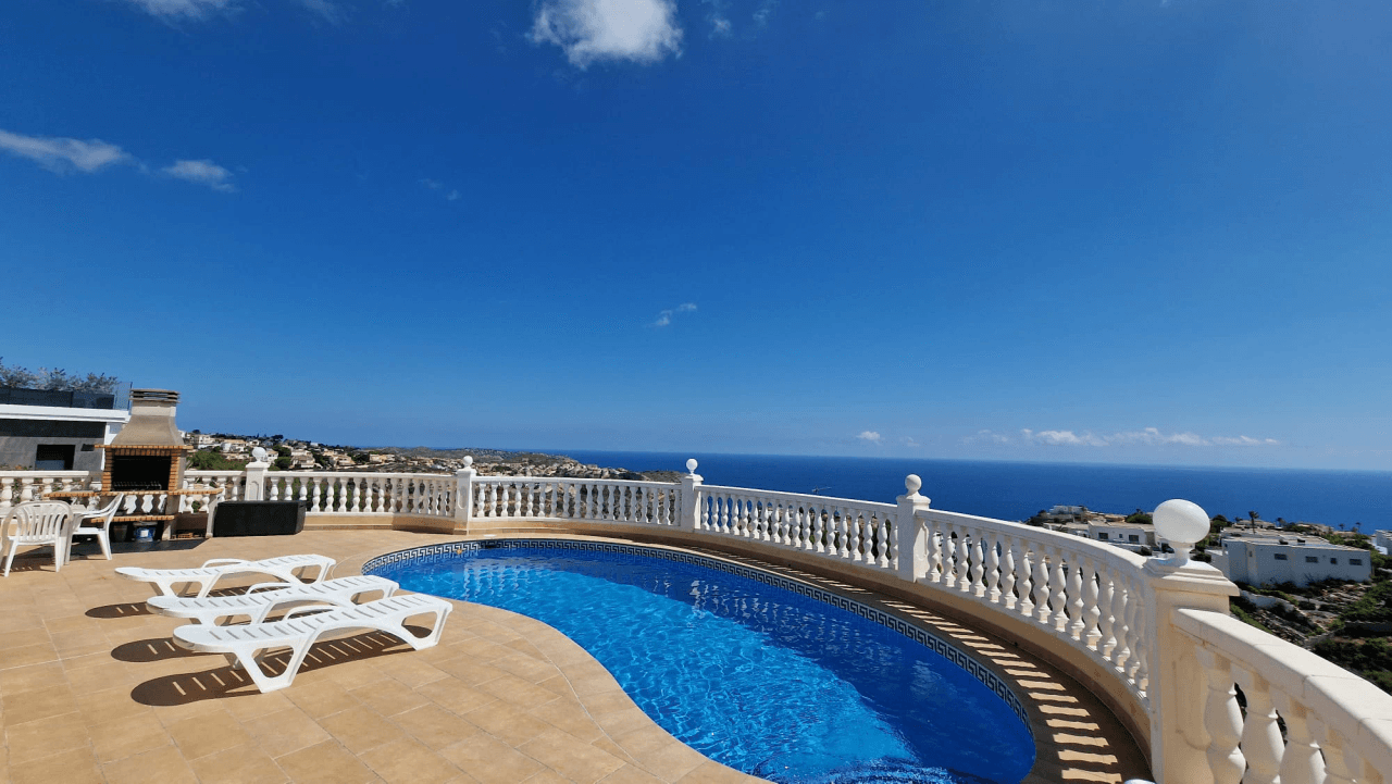 Villa à la vente à Benitachell / El Poble Nou De Benitatxell