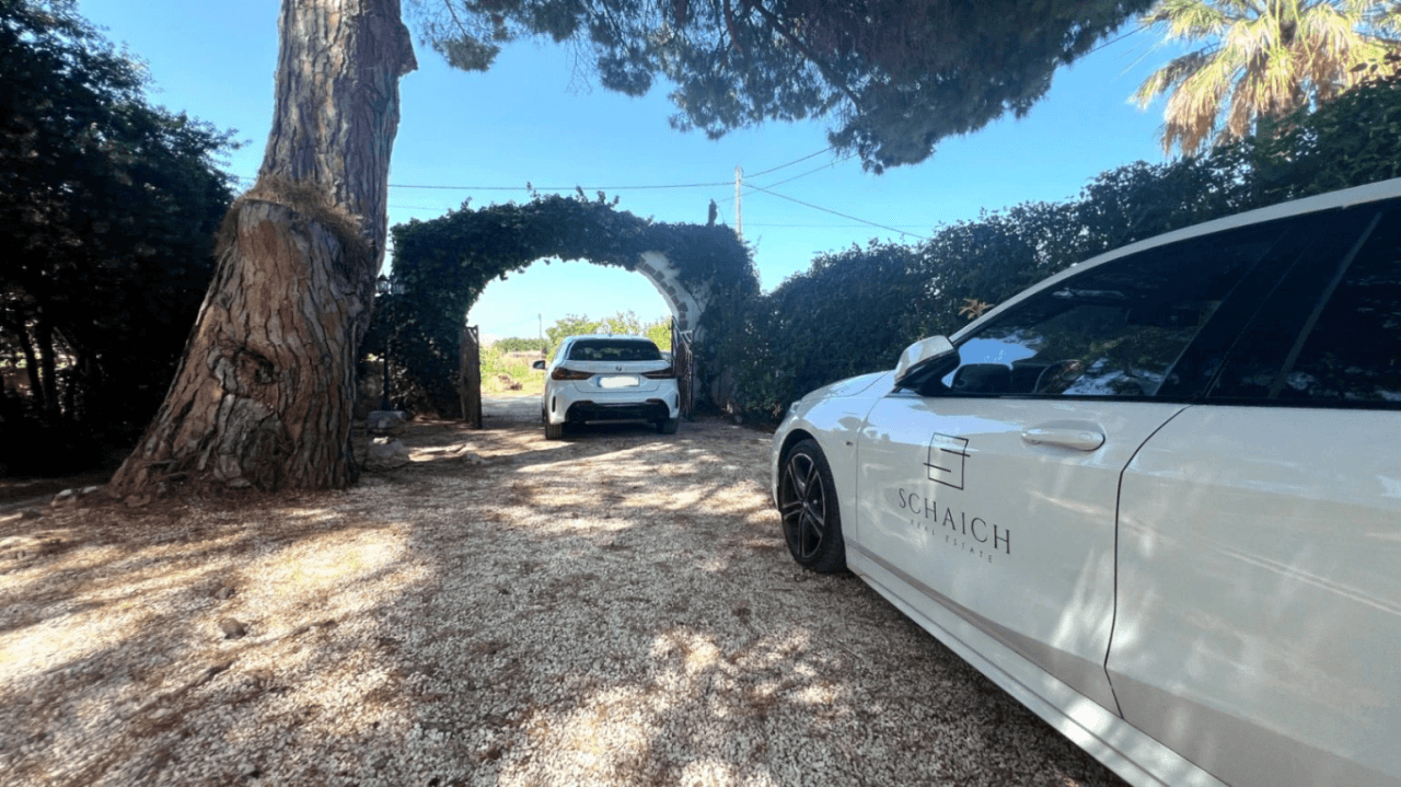 Acogedora finca de 2 dormitorios cerca de la playa con un jardín precioso