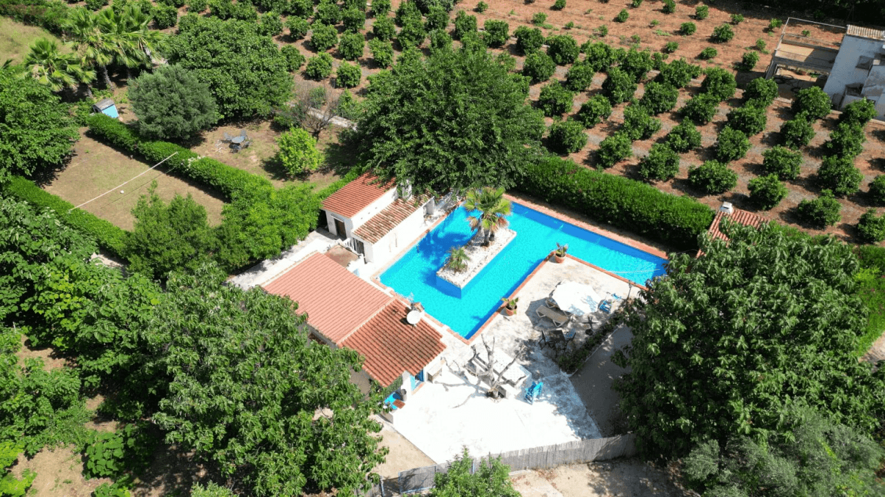 Mediterranes Anwesen am Monte Pego mit Gäste-Casita, zwei privaten Pools und vielseitigem Potenzial