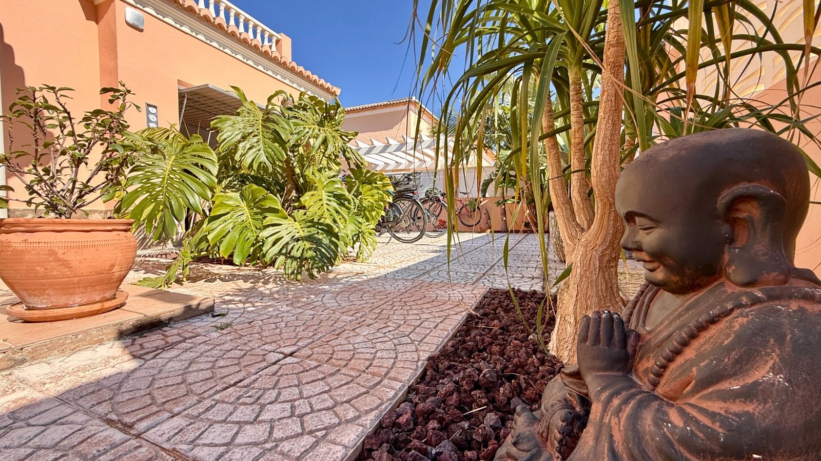 T-0226 - T-0226, Mediterránea, eine hübsche Villa mit Garten