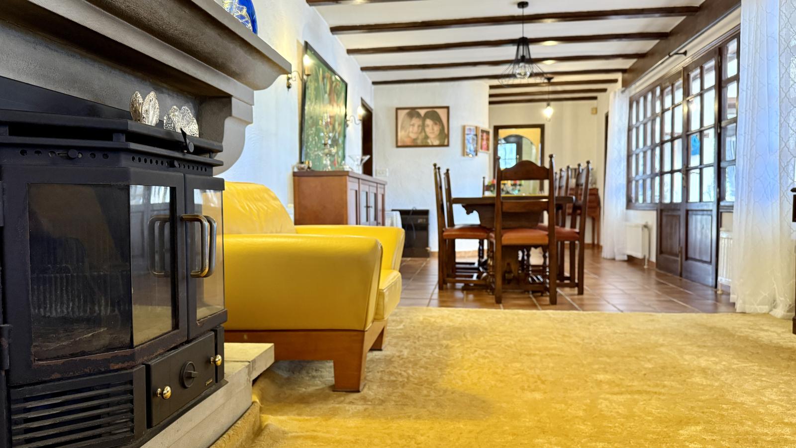 Casa estilo finca en Pedreguer – Urbanización La Sella