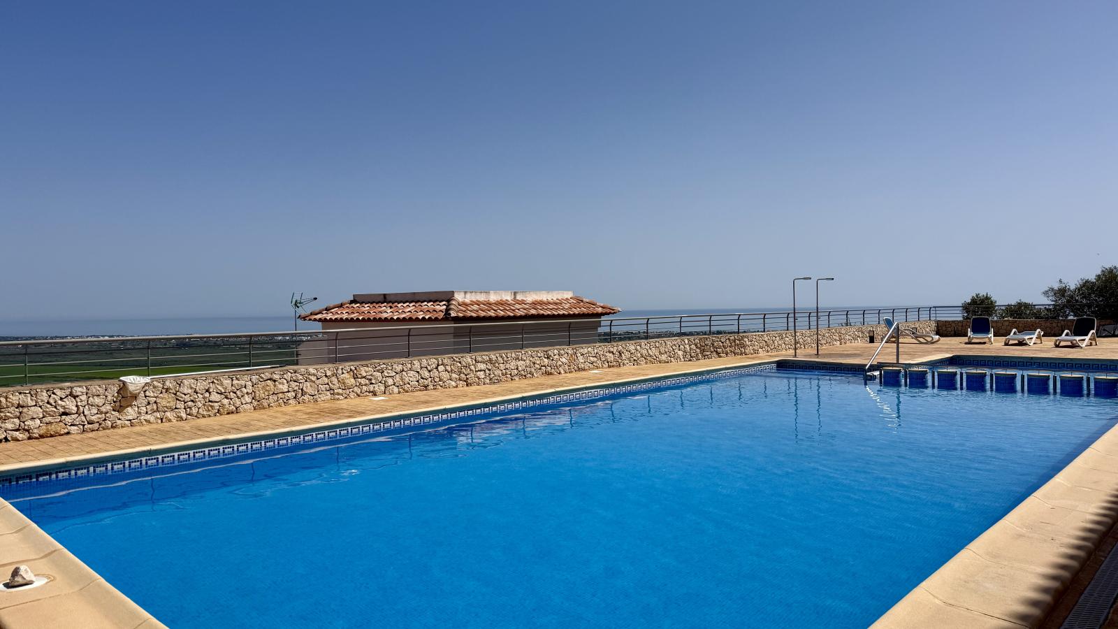 WD-953714 - Beautiful apartment with stunning views, parking space  shared amenities