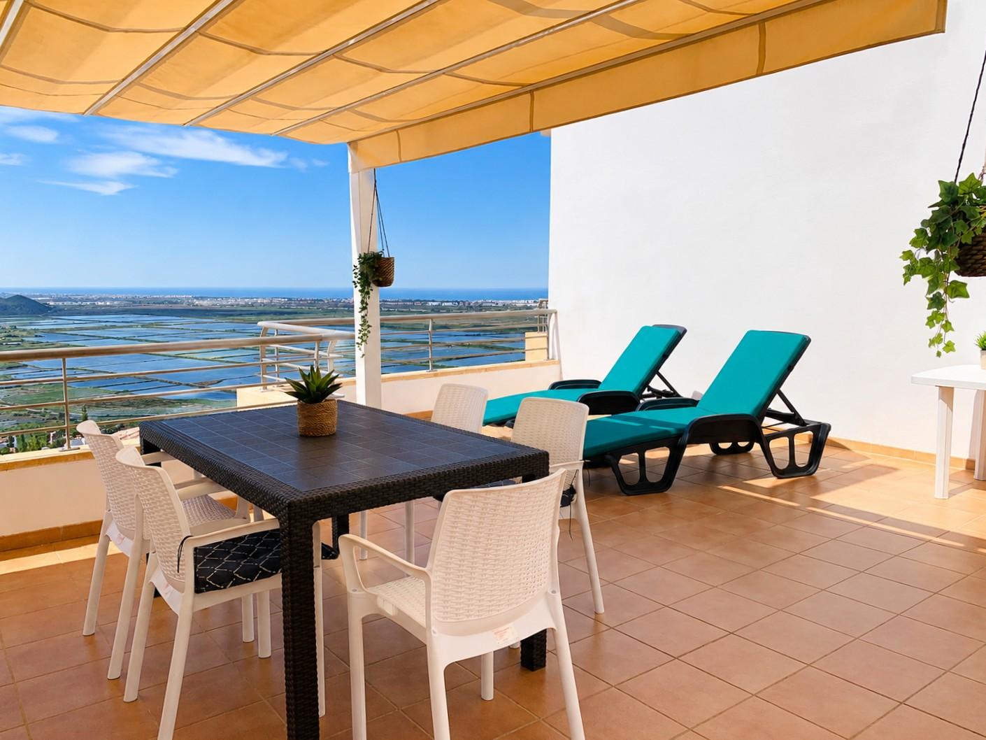 WD-953714 - Beautiful apartment with stunning views, parking space  shared amenities